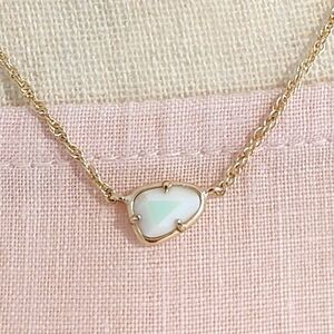 Kendra Scott White Quartz Pendant Necklace Gold Tone